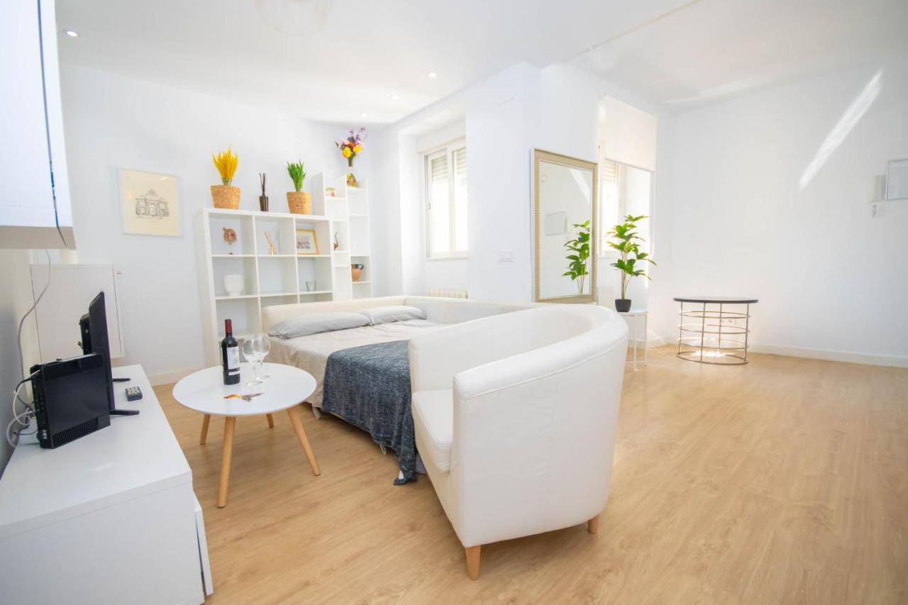 For Your Bonito Y Amplio Temporal En Barrio Salamanca - Clc43 Appartement Madrid